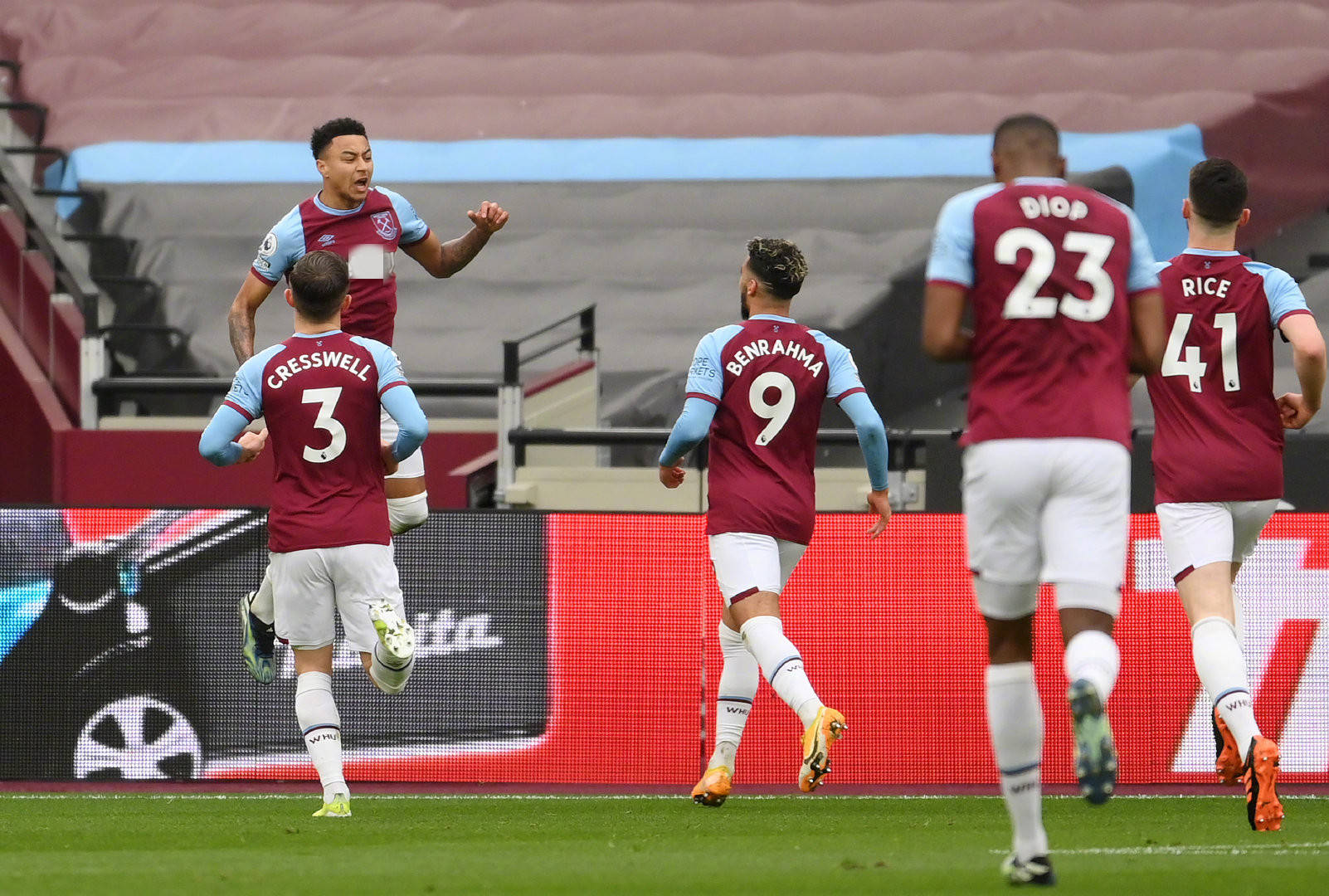 十足的攻势 十足的攻势